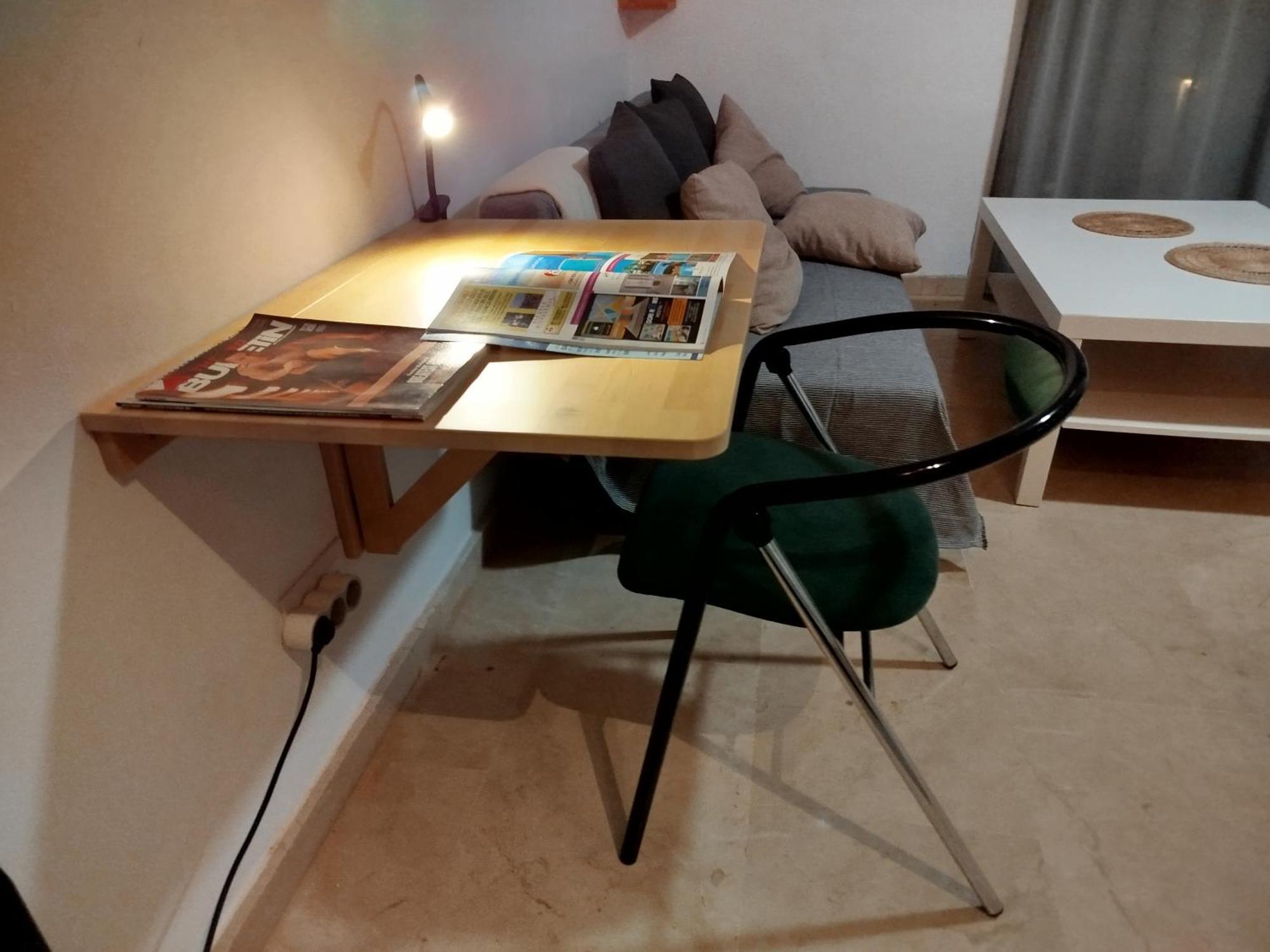 En La Calle Principal Con Solarium. Appartement
